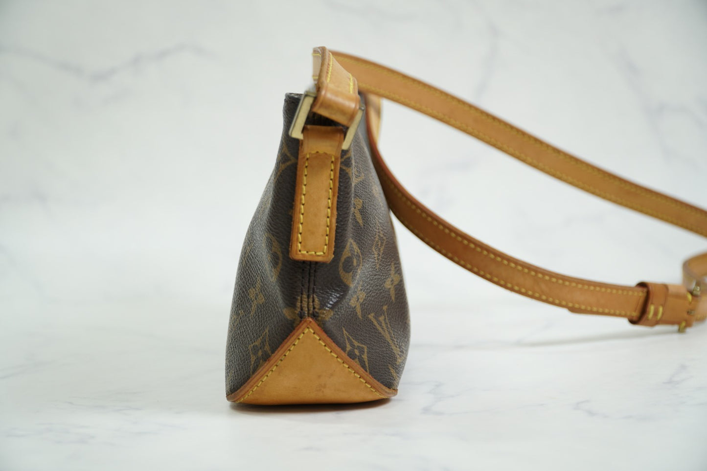 Louis Vuitton Monogram Trotteur M51240 Crossbody Shoulder Bag Vintage Authentic