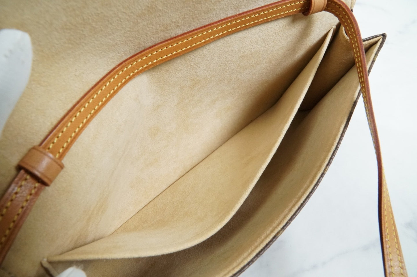 [Excellent] Vintage Louis Vuitton Monogram Pochette Twin GM Crossbody Bag M51852