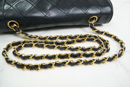 [VERY GOOD] CHANEL Vintage Diana Matelasse Chain Shoulder Bag Black Lambskin