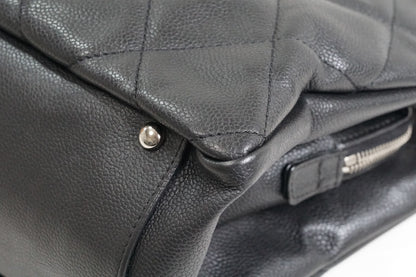 [Rank AB] CHANEL CC Logo Quilted Matelasse Caviar Leather Tote Handbag Black