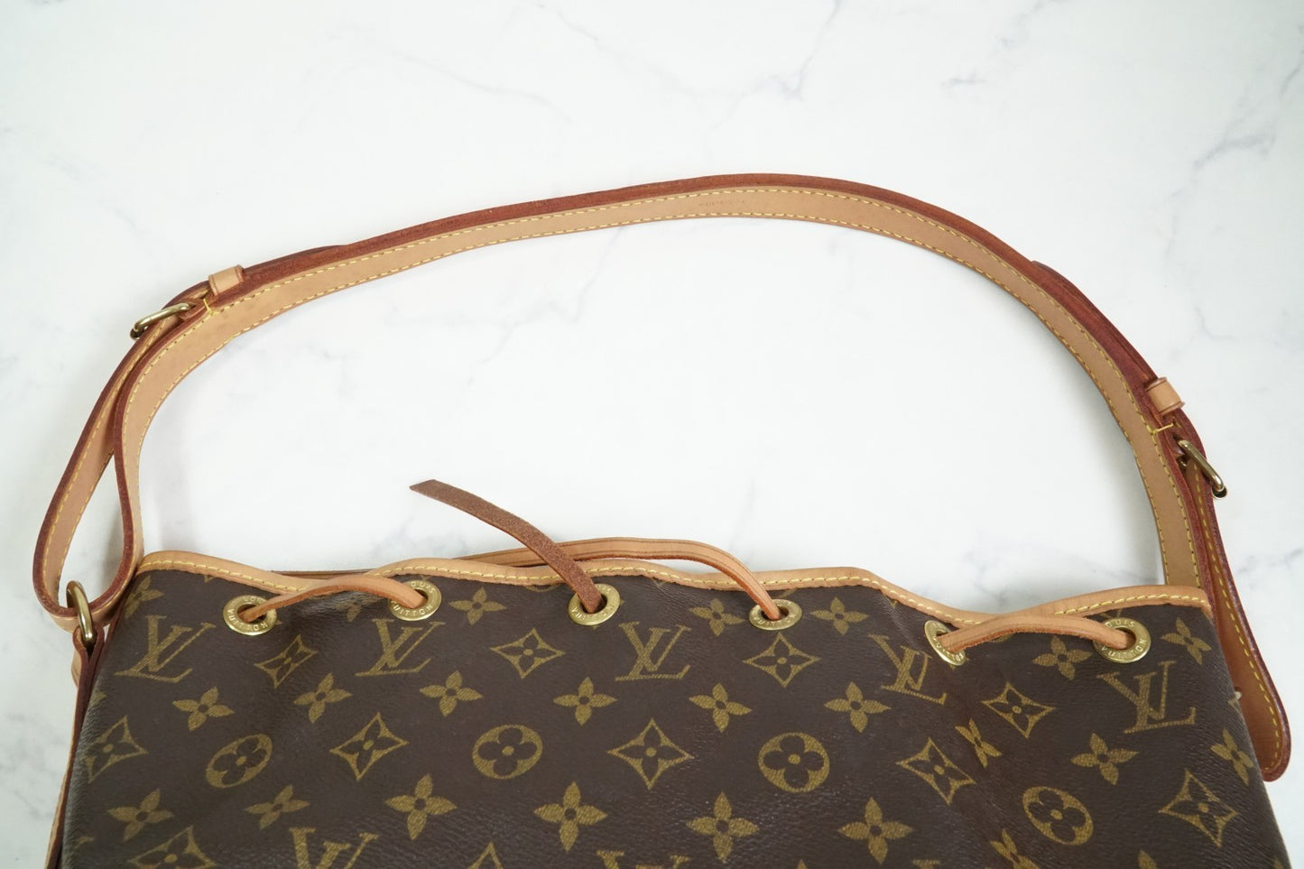 Louis Vuitton Petit Noe M42226 Monogram Canvas Shoulder Bucket Bag Vintage Auth